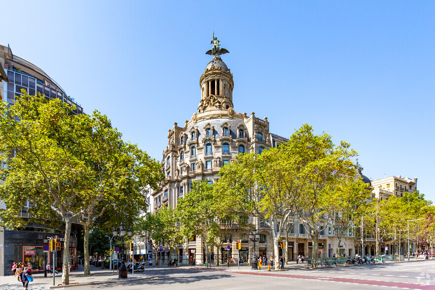 Passeig de Gràcia, 21, Barcelona, Barcelona for lease - Primary Photo - Image 1 of 4