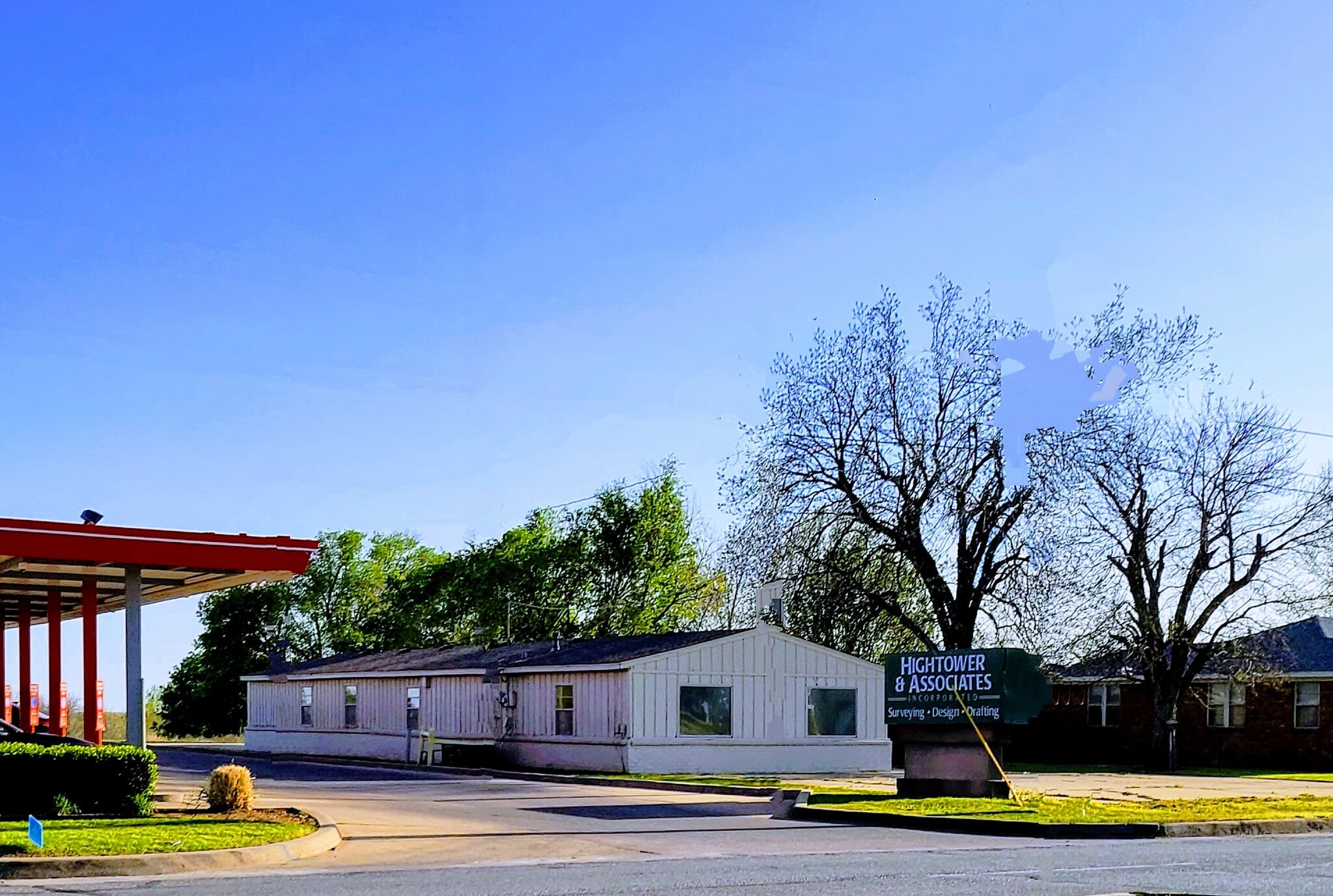 2614 SW Lee Blvd, Lawton, OK for sale Primary Photo- Image 1 of 13