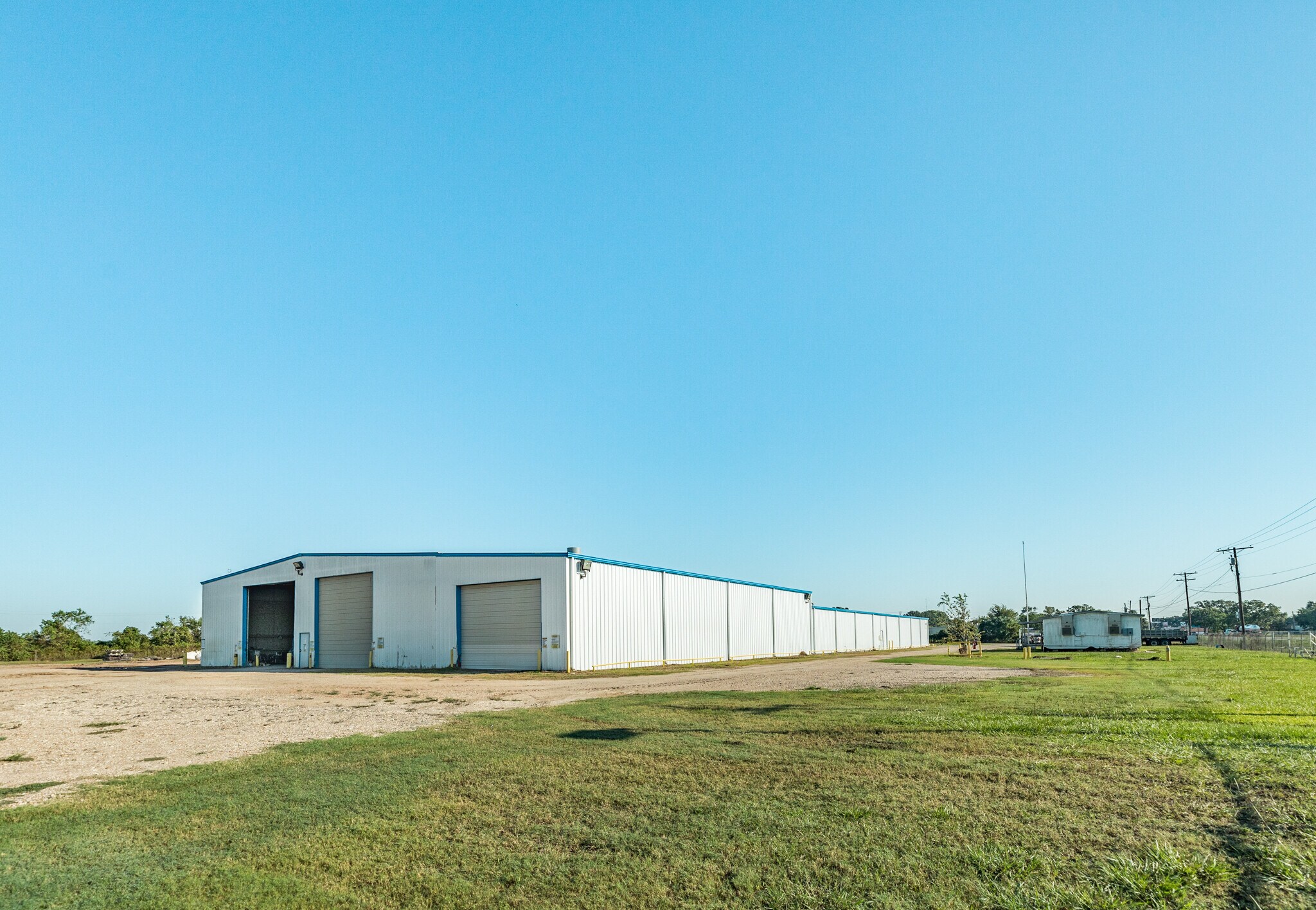 8525 TX HWY 35 E, Van Vleck, TX 77482 8525 TX HWY 35 E
