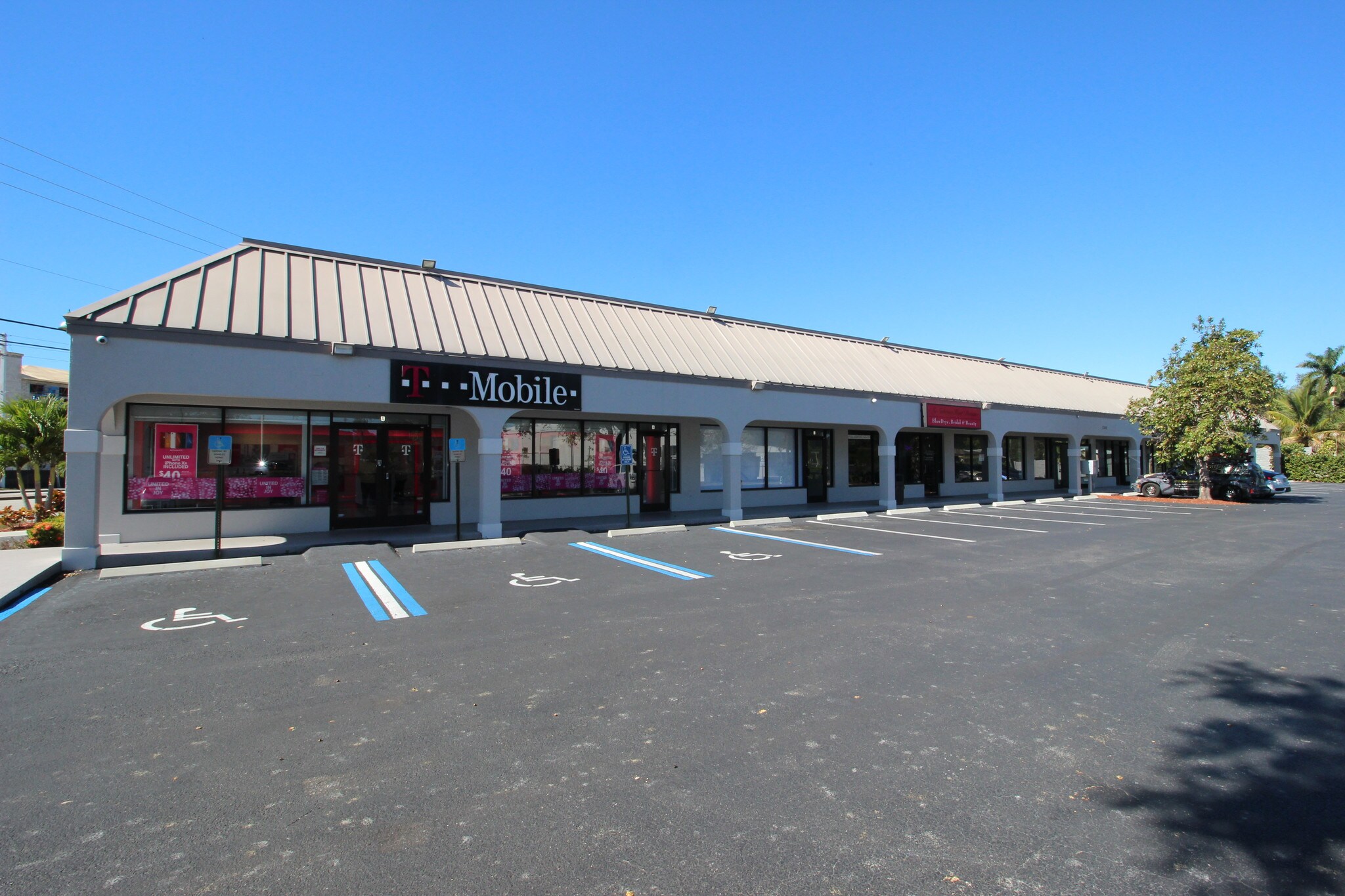 2348 Pineland Ave, Naples, FL for sale Building Photo- Image 1 of 1