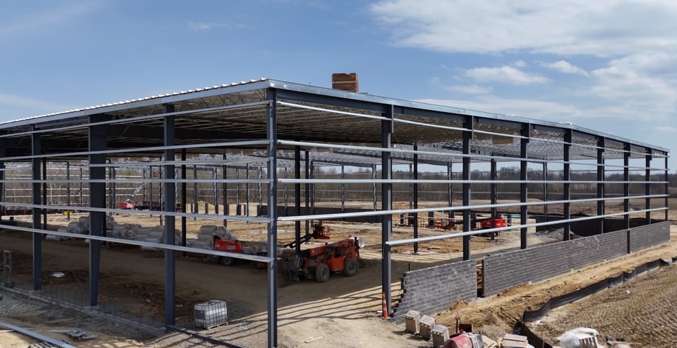 13001 Mahoning Ave, North Jackson, OH for lease - Building Photo - Image 3 of 8