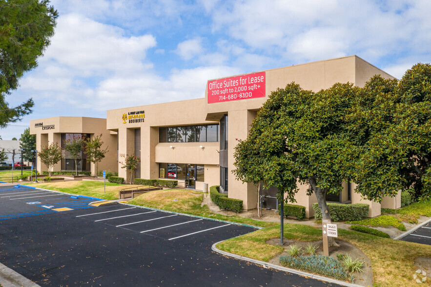 1661 N Raymond Ave, Anaheim, CA for lease - Building Photo - Image 1 of 28