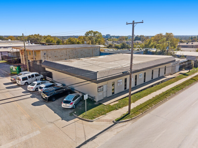 601 Riverside Dr, Fort Worth, TX for sale - Building Photo - Image 3 of 14