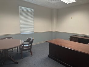 1980 Highway 70 E, Jackson, TN for lease Interior Photo- Image 2 of 17