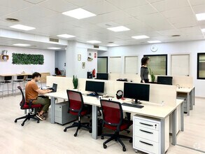 Calle Ronda de Poniente, 7, Torrejón de Ardoz, Madrid for lease Interior Photo- Image 1 of 4