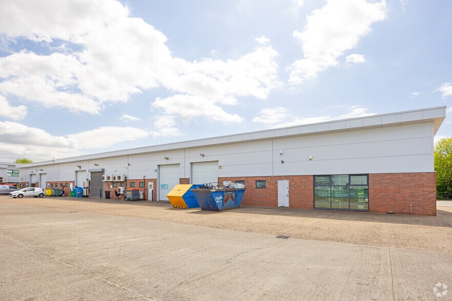 St Mark St, Hull for lease - Building Photo - Image 2 of 2