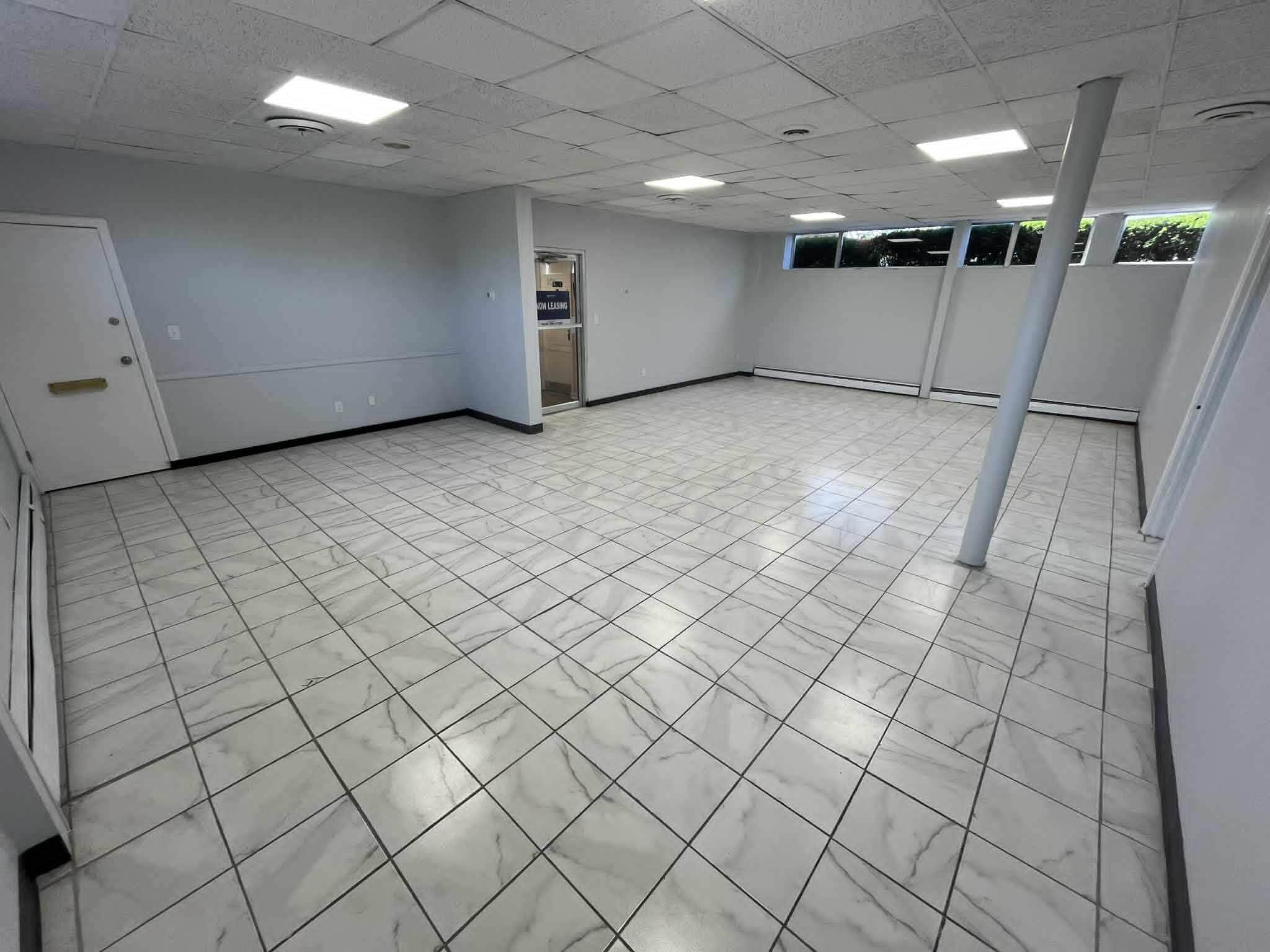 1100 Morse Rd, Columbus, OH for lease Interior Photo- Image 1 of 12