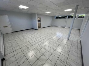 1100 Morse Rd, Columbus, OH for lease Interior Photo- Image 1 of 12
