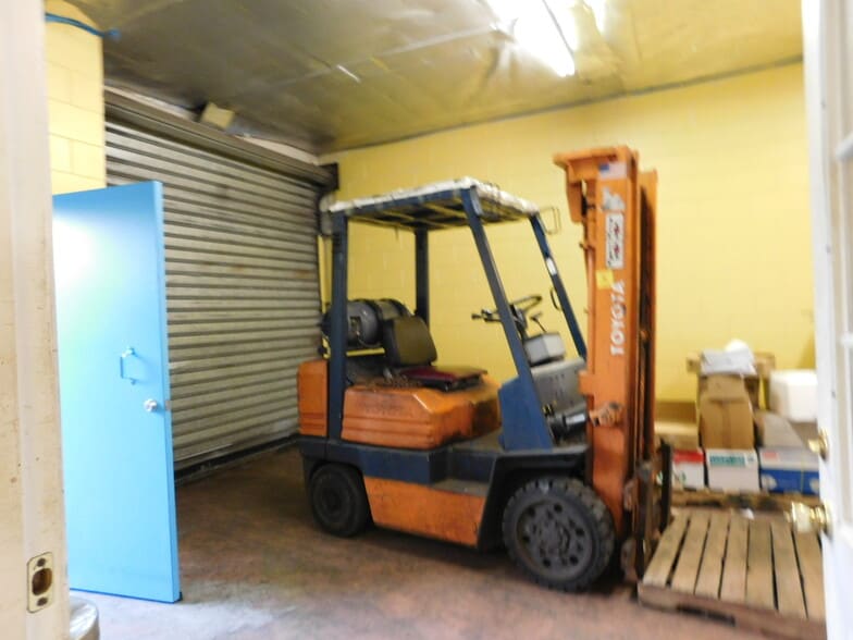 534 Stanford, Los Angeles, CA for sale - Building Photo - Image 3 of 8