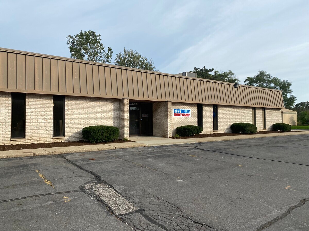 6095 Jackson Rd, Ann Arbor, MI 48103