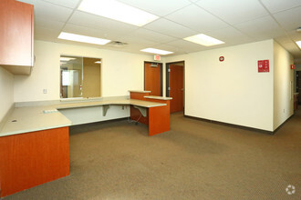 26850 Providence Pky, Novi, MI for lease Interior Photo- Image 2 of 4