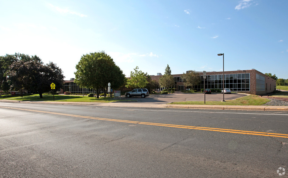 600 10th St E, Hastings, MN for sale - Building Photo - Image 1 of 1