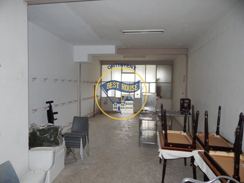 Retail in Ontinyent for lease - Building Photo - Image 3 of 18