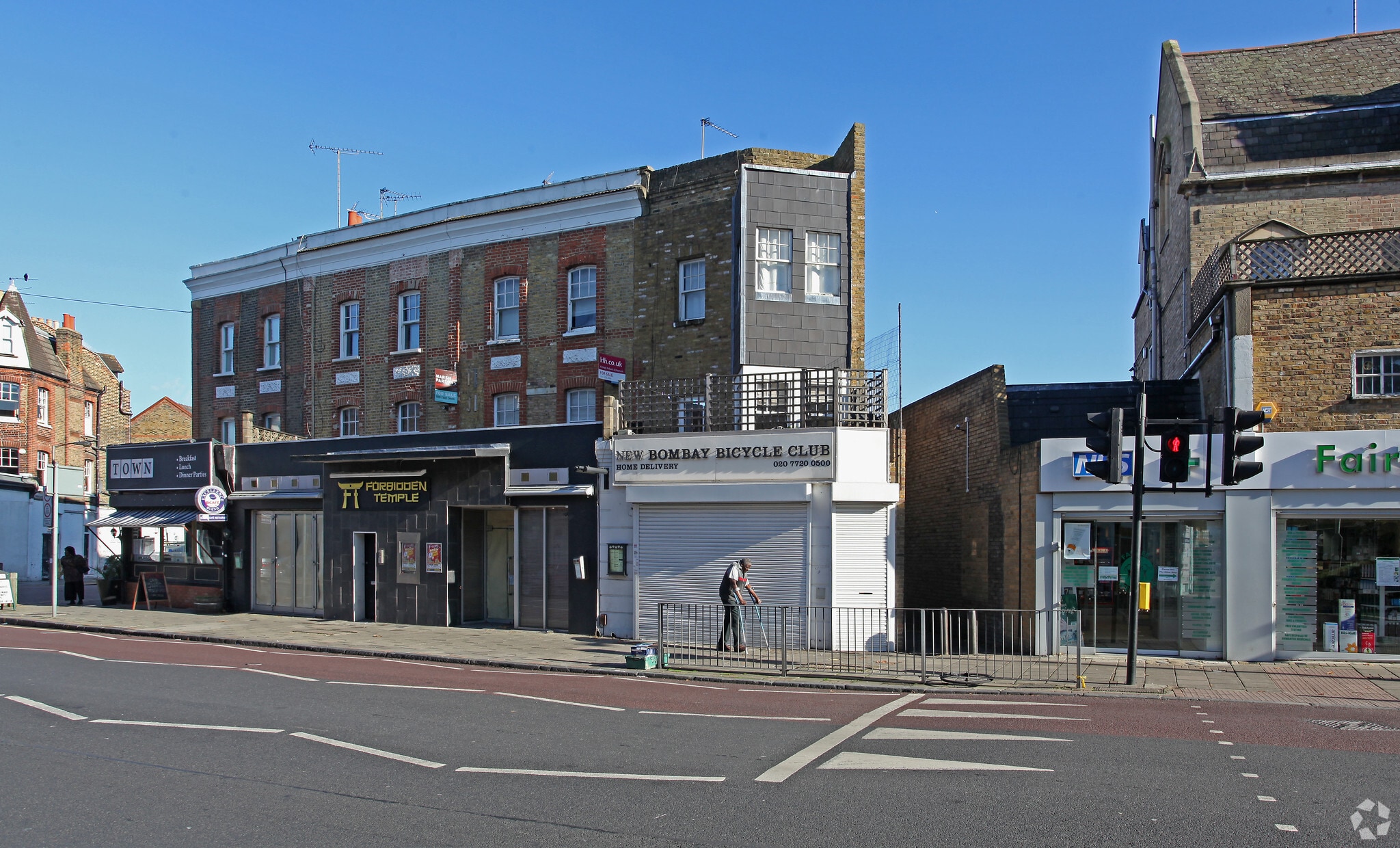 28 Queenstown Rd, London for sale Primary Photo- Image 1 of 1