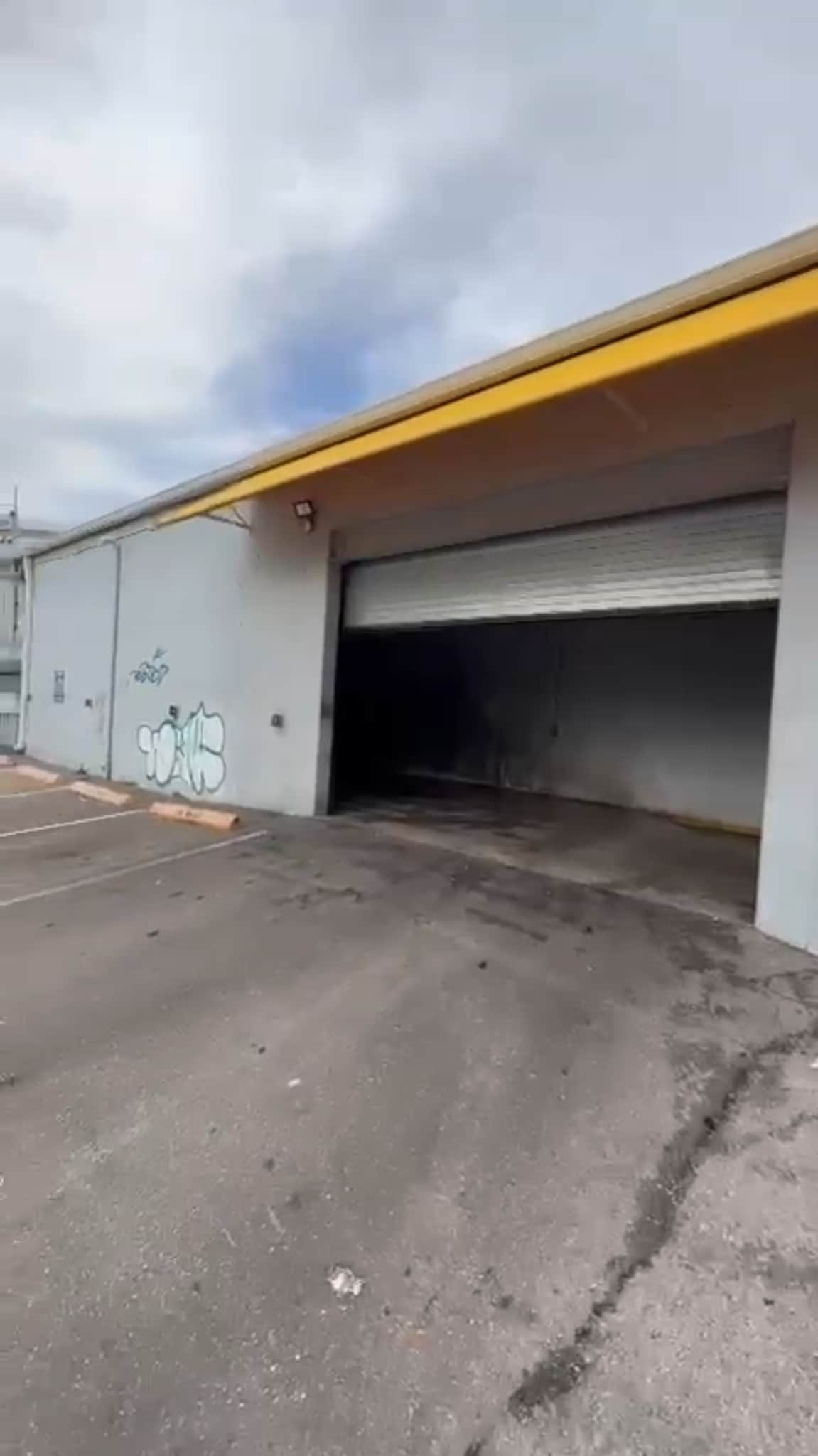 265-275 NE 166th St, Miami, FL for lease Interior Photo- Image 1 of 8