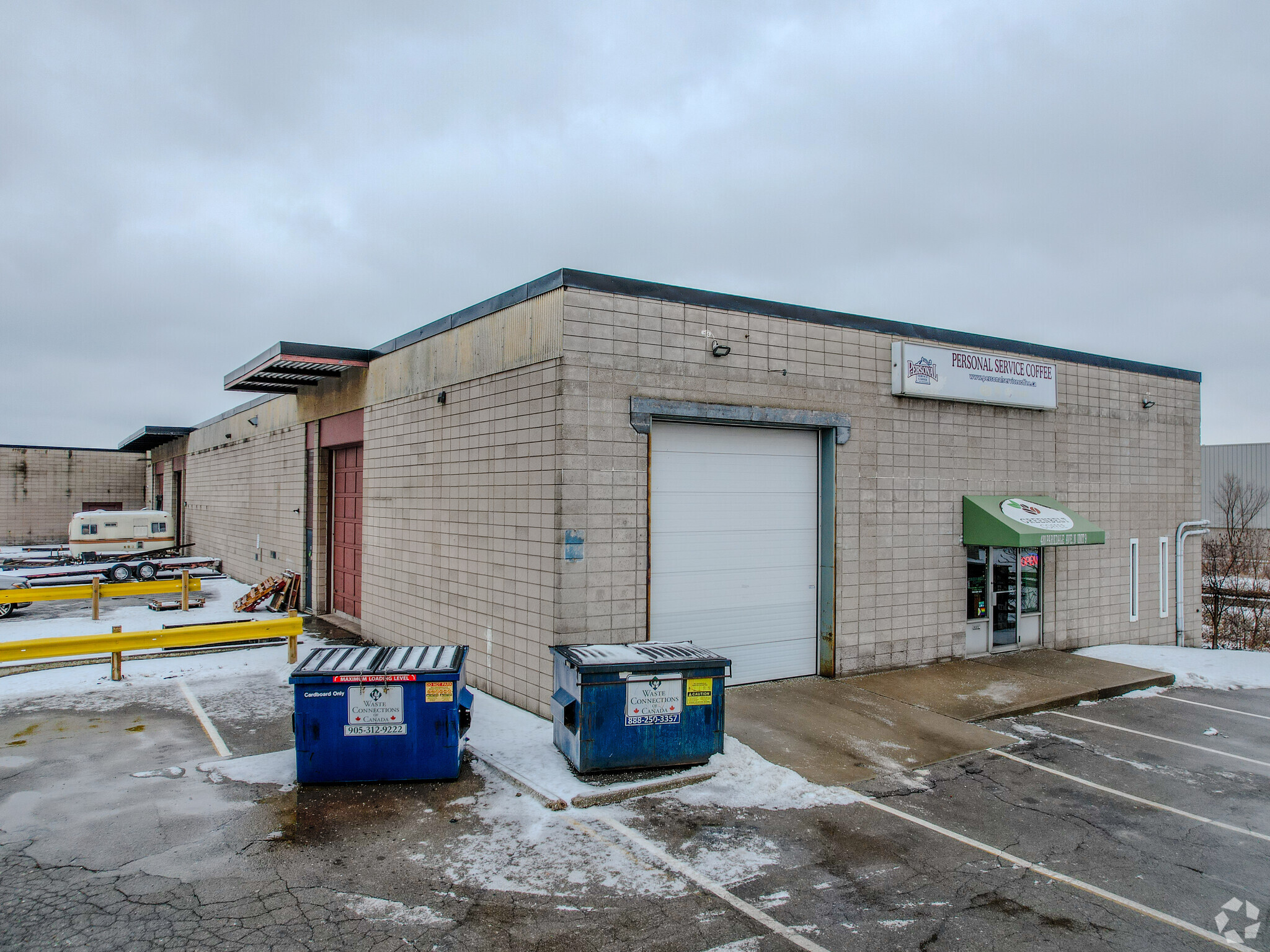 420 Parkdale Ave N, Hamilton, ON for lease Primary Photo- Image 1 of 4