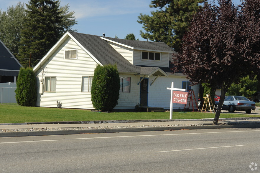 1813 N Government Way, Coeur d'Alene, ID for sale - Building Photo - Image 3 of 35