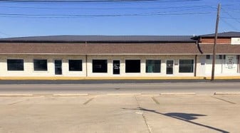 121 N Gray Killeen Tx - Warehouse