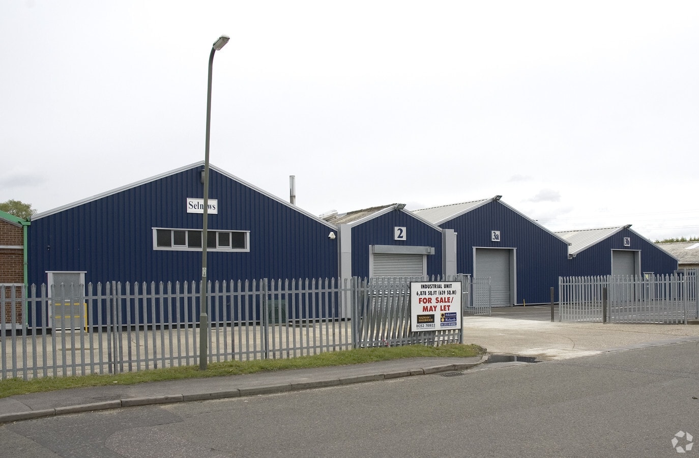 Monkton Park, Farnham, GU9 9NN