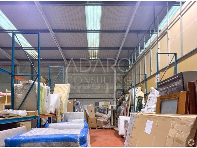 Industrial in Camarma de Esteruelas, Madrid for lease - Building Photo - Image 3 of 7