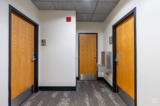 3630 Sinton Rd, Colorado Springs, CO for sale Interior Photo- Image 2 of 38