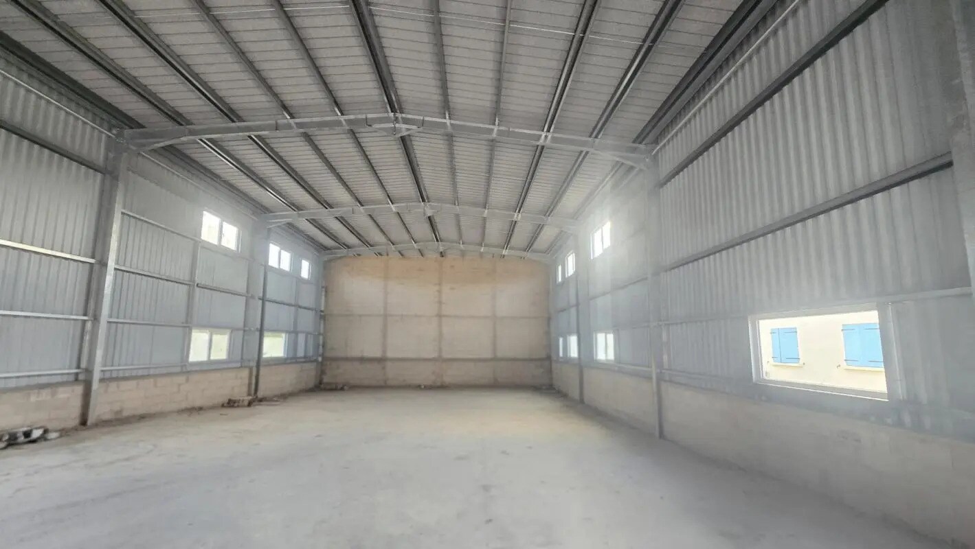 Industrial in La Seyne-sur-Mer for sale Interior Photo- Image 1 of 5