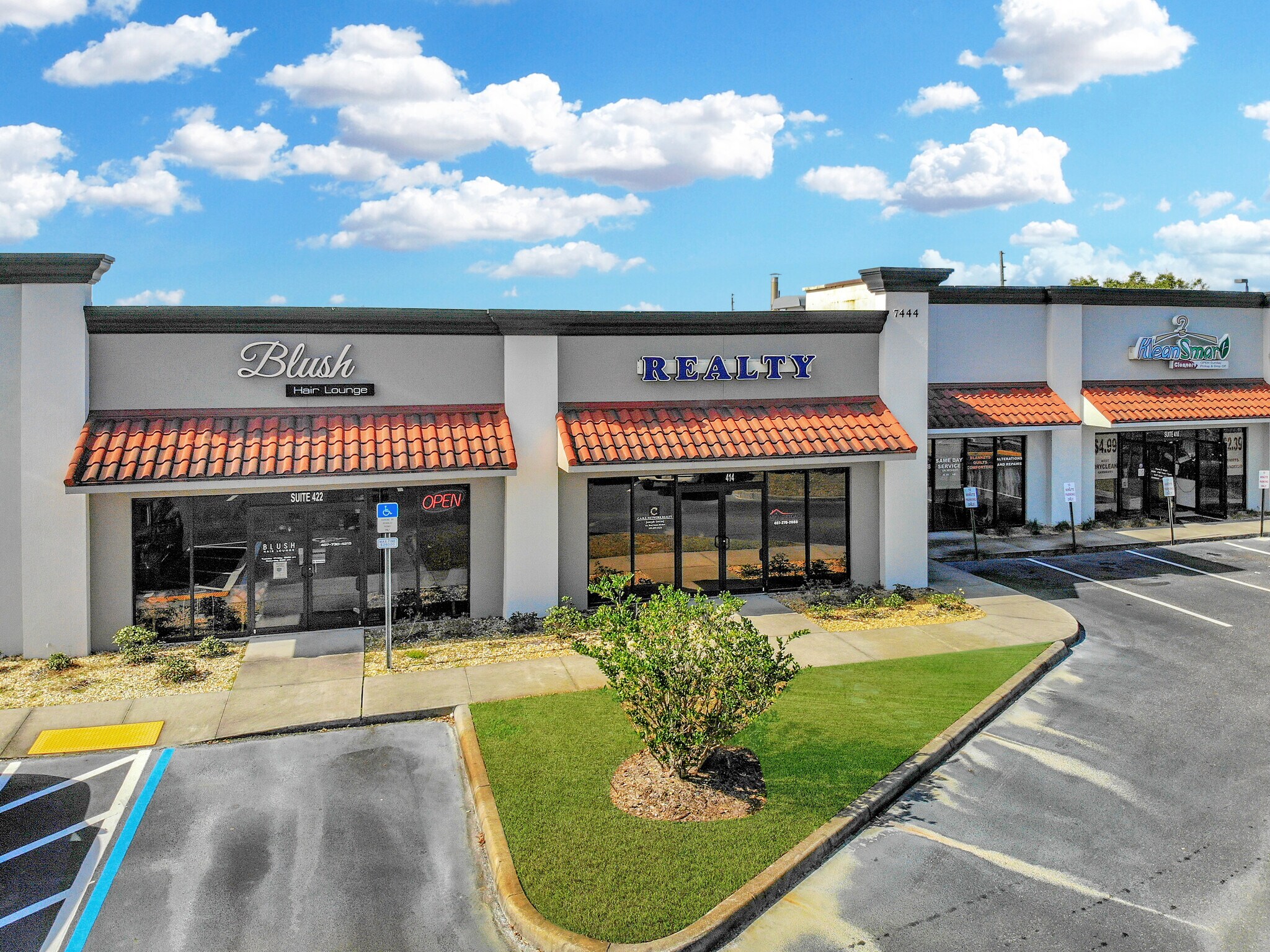 7444 Narcoossee Rd, Orlando, FL 32822