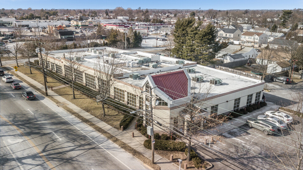 510-524 Old Country Rd, Plainview, NY for sale - Building Photo - Image 1 of 1