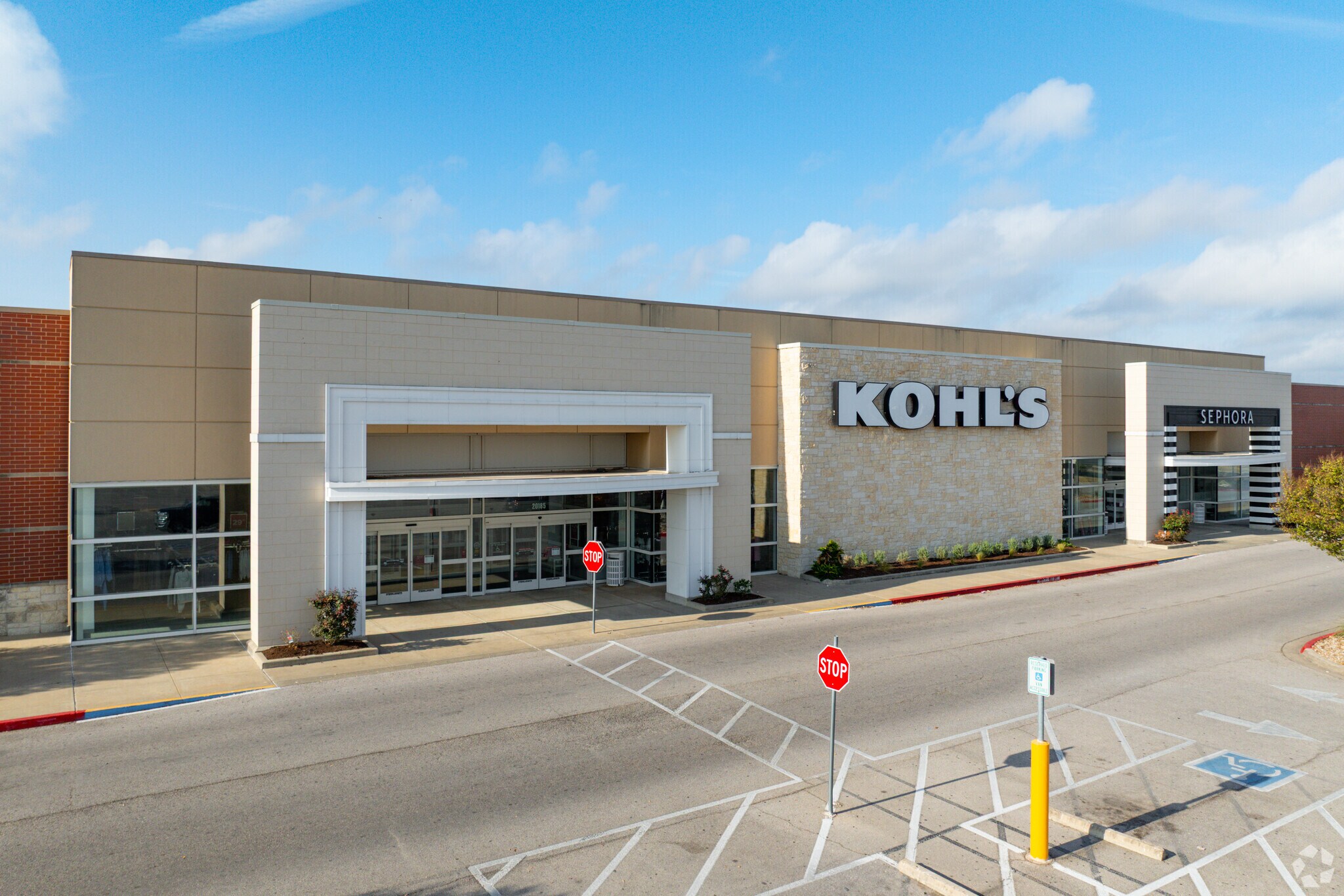 20185 S I-35 Fwy, Kyle, TX for sale Primary Photo- Image 1 of 1