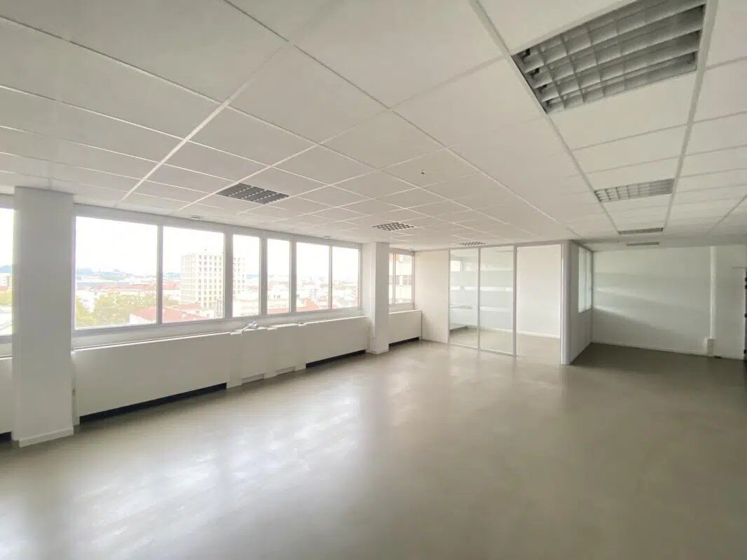 20 Boulevard Eugène Deruelle, Lyon for lease Interior Photo- Image 1 of 30