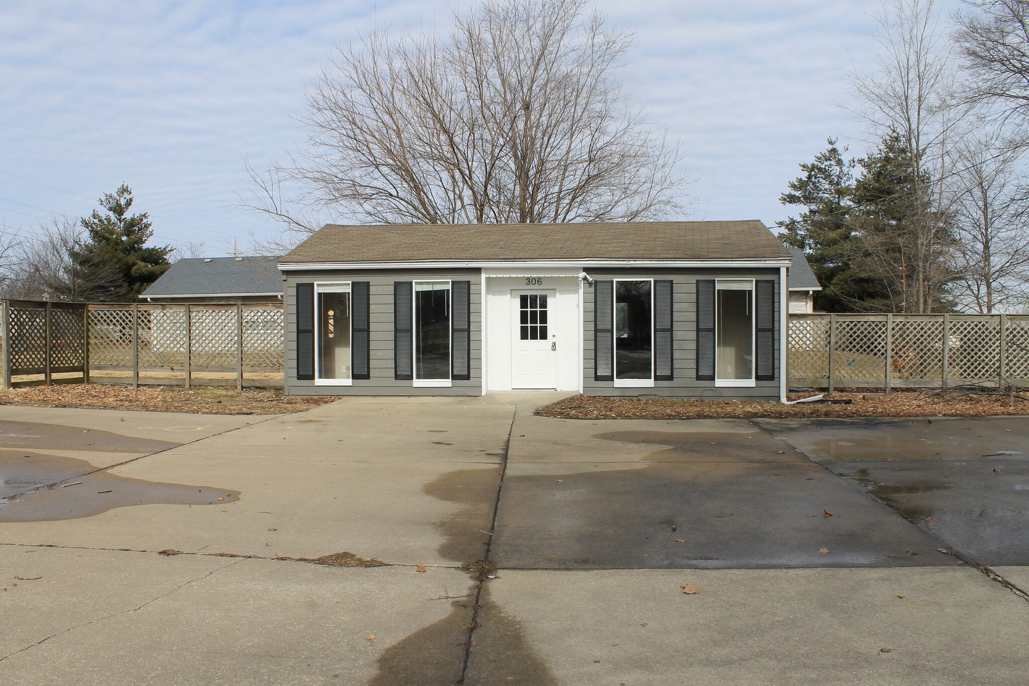 306 W Maple St, Raymore, MO for sale Other- Image 1 of 1