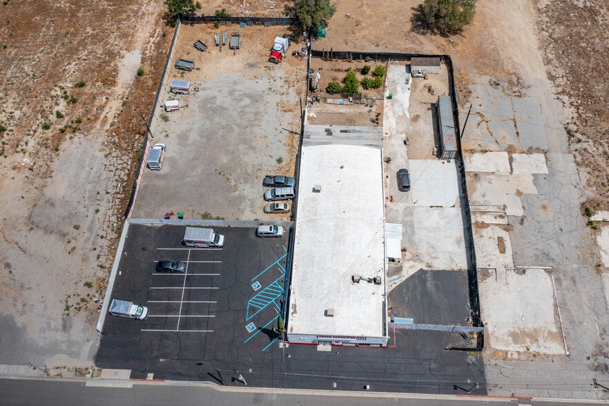 Turnkey Low Overhead MultiProfit Centers portfolio of 2 properties for sale on LoopNet.com - Building Photo - Image 3 of 43