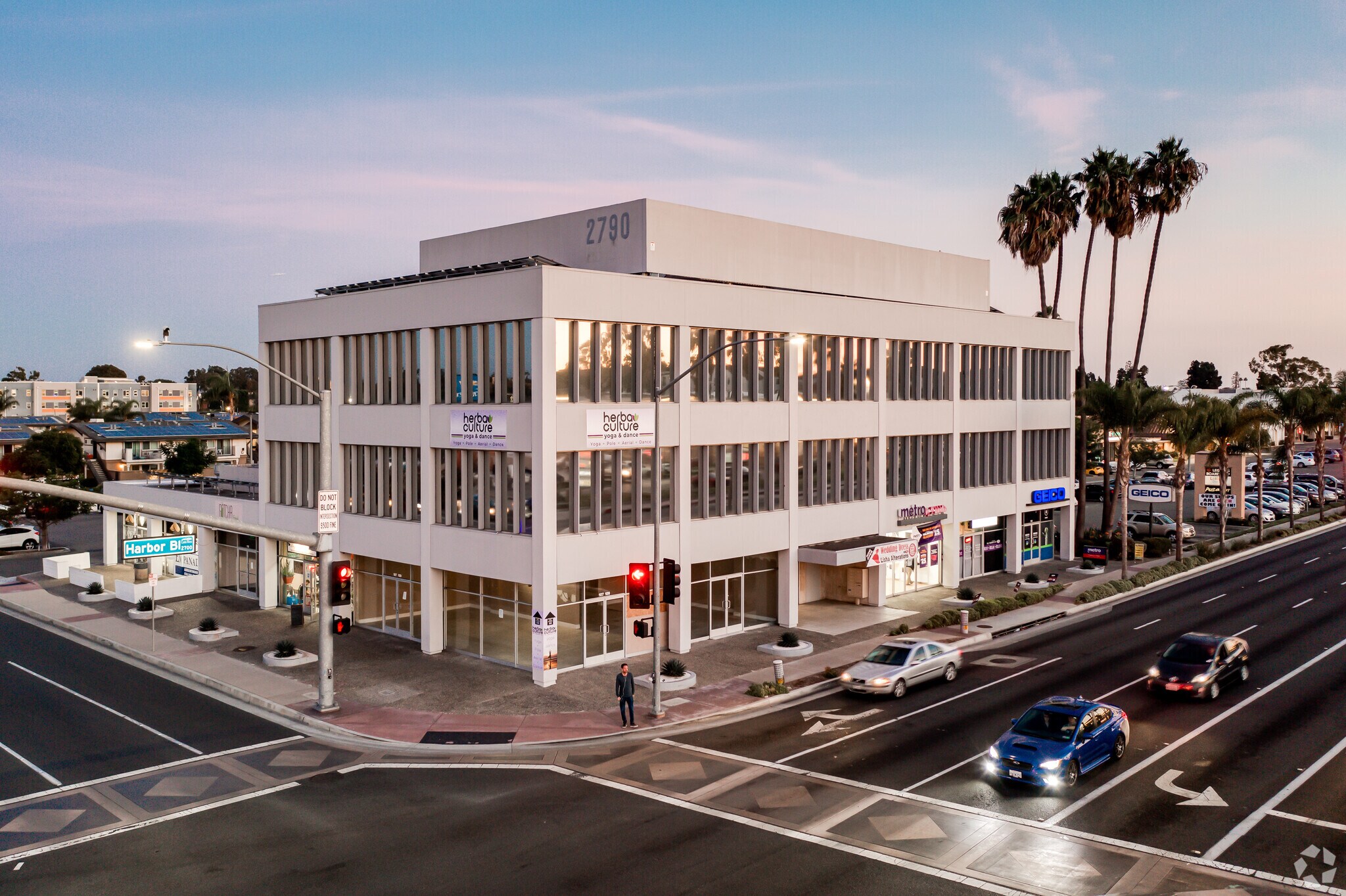 2790 Harbor Blvd, Costa Mesa, CA for sale Building Photo- Image 1 of 1