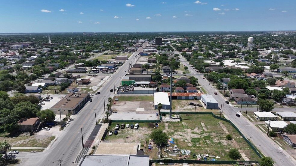 Staples Business Park portfolio of 3 properties for sale on LoopNet.com - Commercial Listing Video - Image 2 of 25