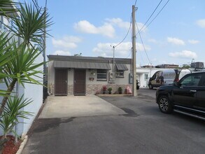 1008 Pennsylvania Ave, Saint Cloud, FL for lease Interior Photo- Image 2 of 5
