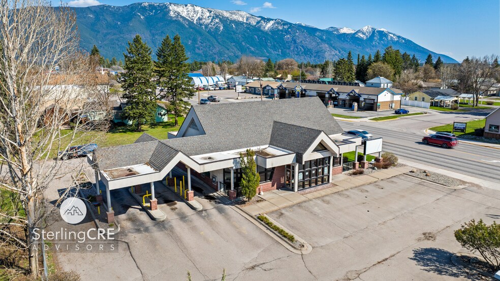 1015 9th St W, Columbia Falls, MT for lease - Building Photo - Image 2 of 20