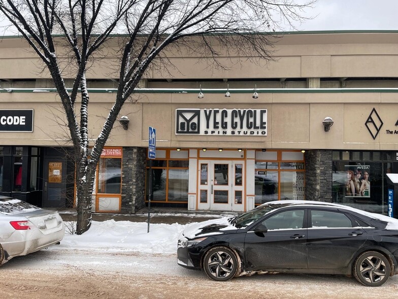 10624-10642 82nd Ave NW, Edmonton, AB for lease - Building Photo - Image 2 of 4