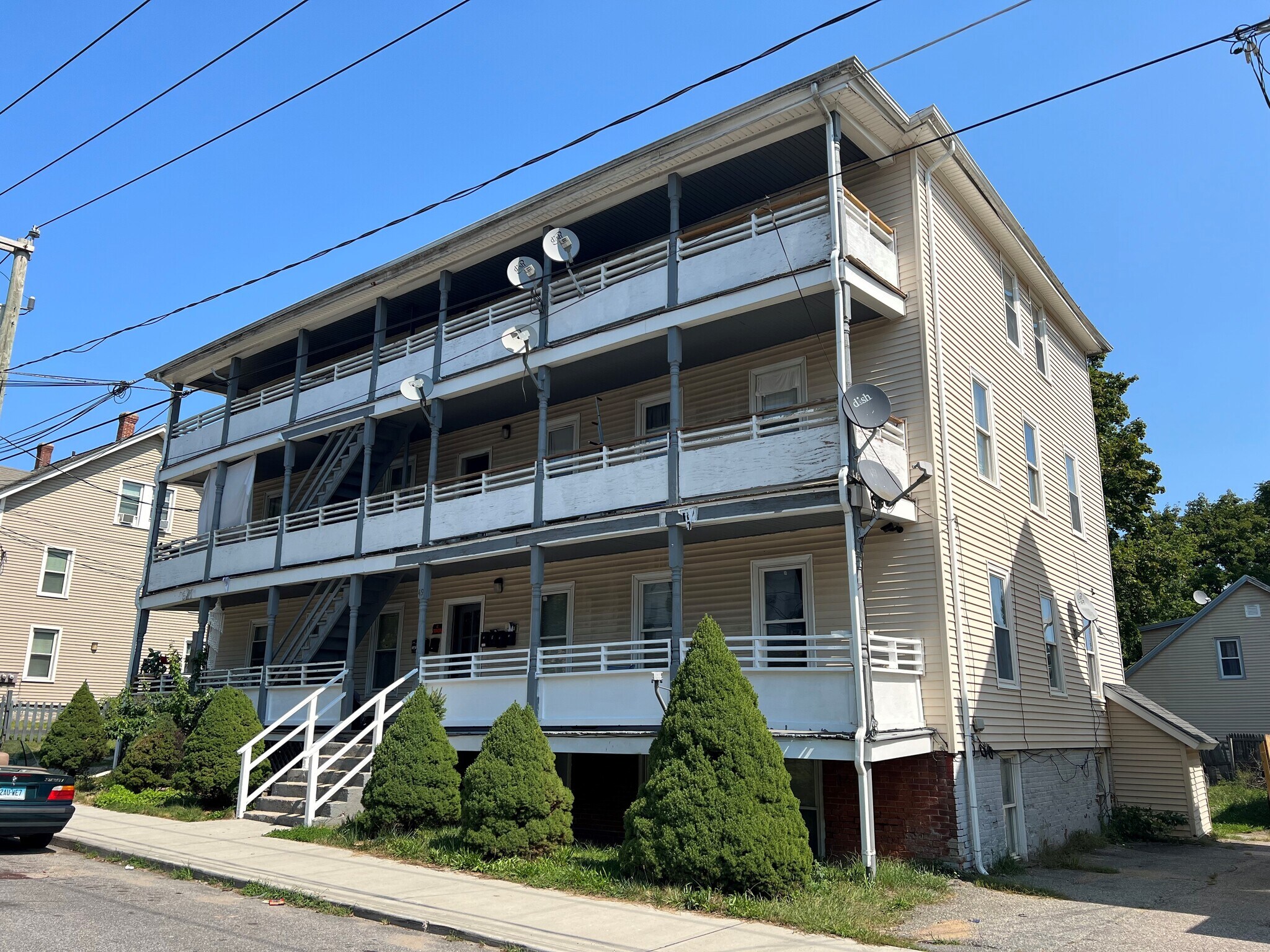 49 Brook St, Willimantic, CT for sale Primary Photo- Image 1 of 1