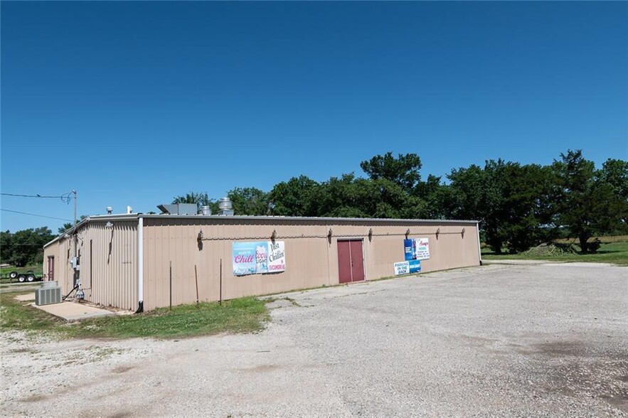 233 Hwy 75, Sycamore, KS for sale - Primary Photo - Image 1 of 35