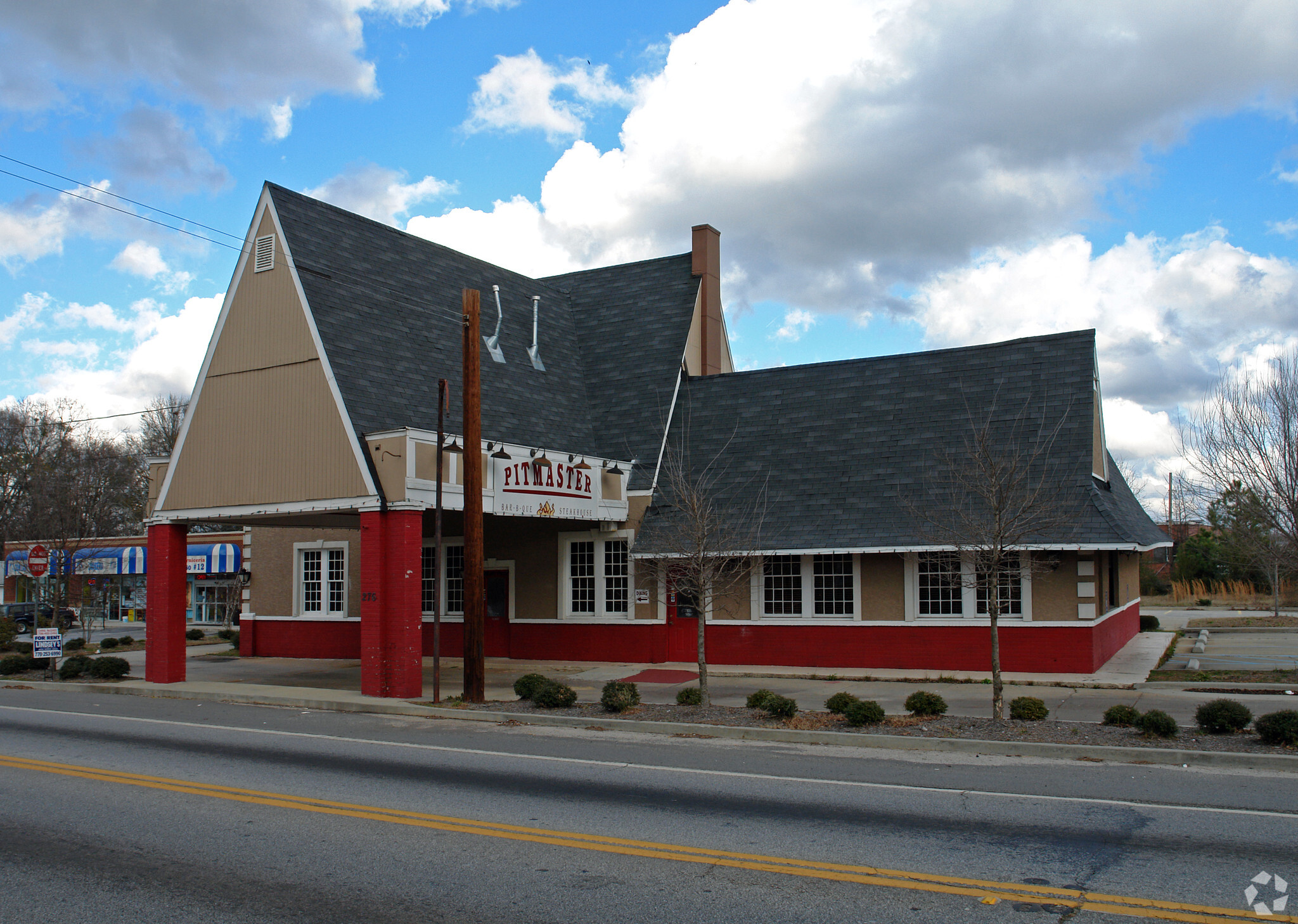 276 Greenville St, Newnan, GA for sale Primary Photo- Image 1 of 1