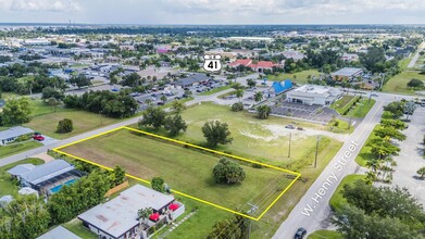 200 W Henry St, Punta Gorda, FL - aerial  map view - Image1