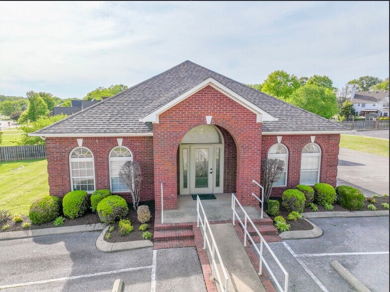 1901 Cook St, Dyersburg, TN for sale - Primary Photo - Image 1 of 1