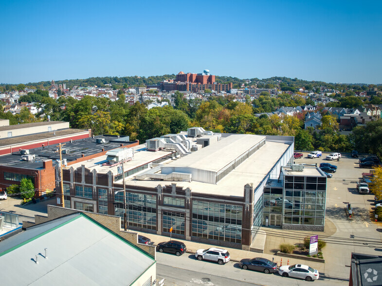 450 Melwood Ave, Pittsburgh, PA for sale - Aerial - Image 1 of 16