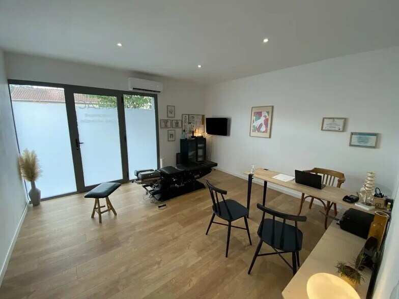 Retail in Mérignac for sale - Building Photo - Image 2 of 5