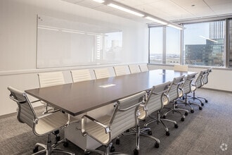 311 S Wacker Dr, Chicago, IL for lease Interior Photo- Image 2 of 4