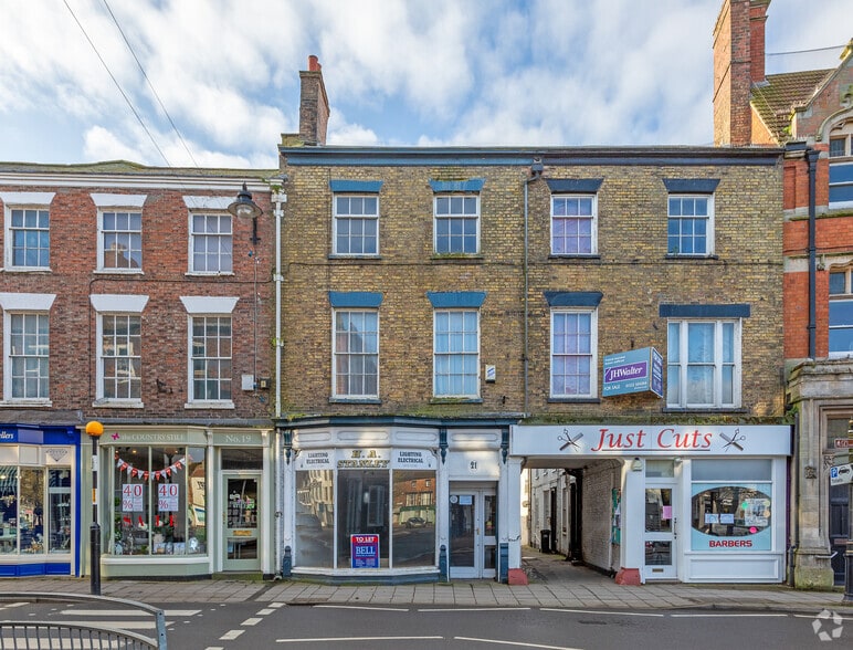 21 High St, Horncastle for sale - Primary Photo - Image 1 of 1