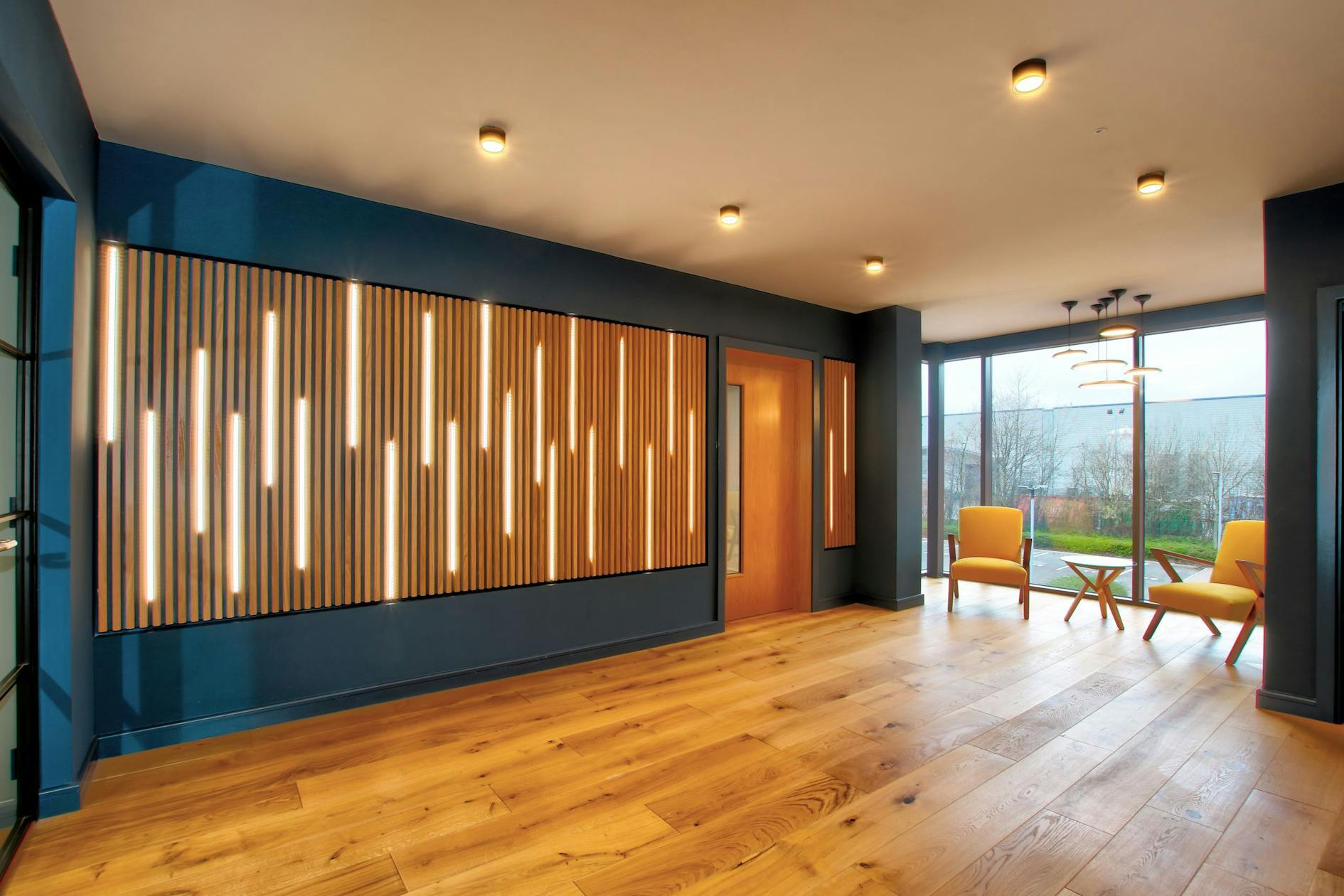 8 George Mann Rd, Leeds for lease Interior Photo- Image 1 of 4