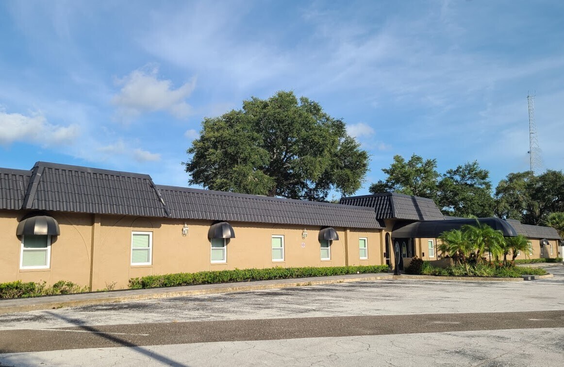 1345 S Missouri Ave, Clearwater, FL 33756