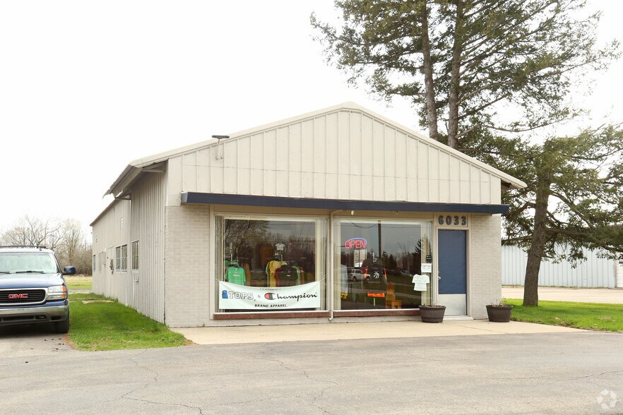 6033 Jackson Rd, Ann Arbor, MI 48103