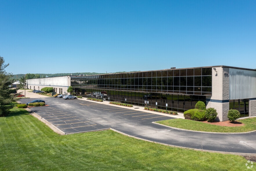 6900 Riverport Dr, Louisville, KY for sale - Primary Photo - Image 1 of 1